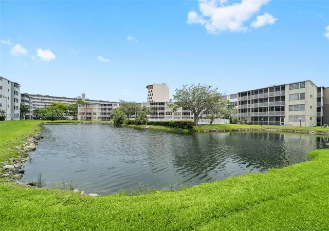 1st image of 1690 Ne 191St St #3021, Miami, FL 33179 | MLS# A12033010