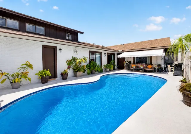Homes for sale in Boca Raton, FL | 9622 Boca Gardens Pkwy #B, Boca Raton, FL 33496 | MLS# B26038254