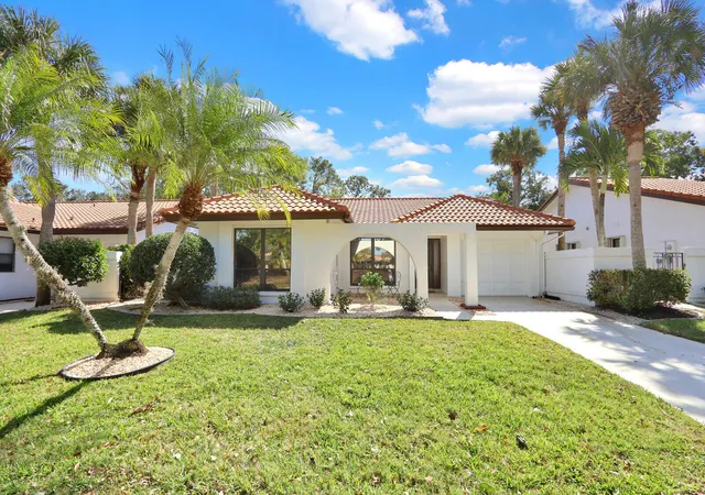 Photo 1 of Single family home for sale at 4004 Sw Osprey Crk Way, Palm City, FL 34990 | MLS# B26038343 | Listing updated on 2026-10-07