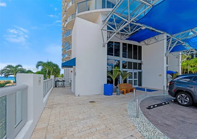 2nd image of 18683 Collins Ave, Sunny Isles Beach, FL 33160