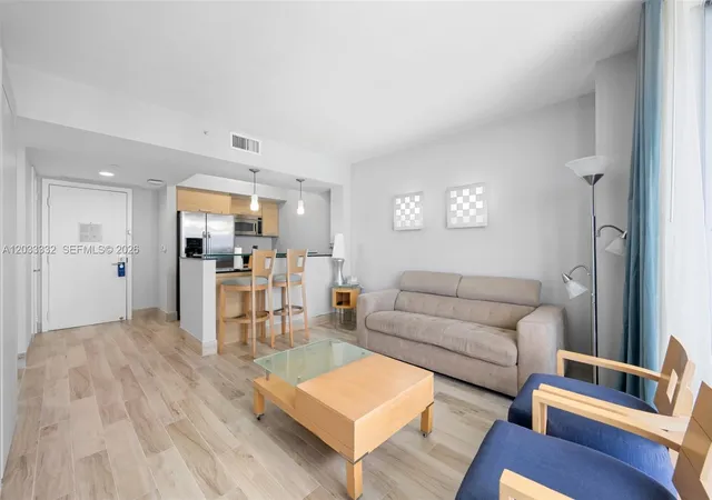 4th image of 18683 Collins Ave #2503, Sunny Isles Beach, FL 33160 | MLS# A12033332