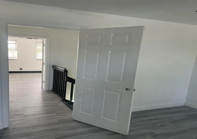 Photo 2 of Single family home for sale at 817 Crystal Lake Dr, Deerfield Beach, FL 33064 | MLS# B26038563 | Listing updated on 2026-09-23