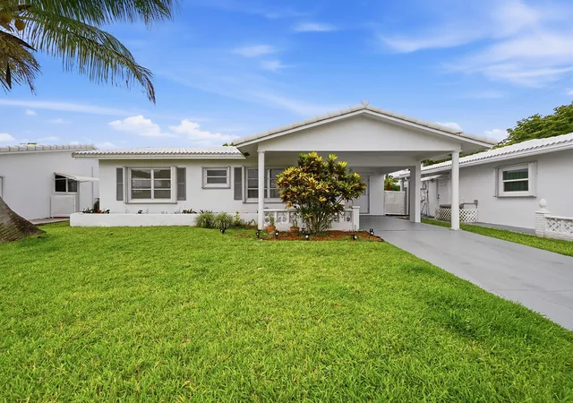 Photo 1 of Single family home for sale at 8410 Nw 59th Place, Tamarac, FL 33321 | MLS# B26038579 | Listing updated on 2026-09-23