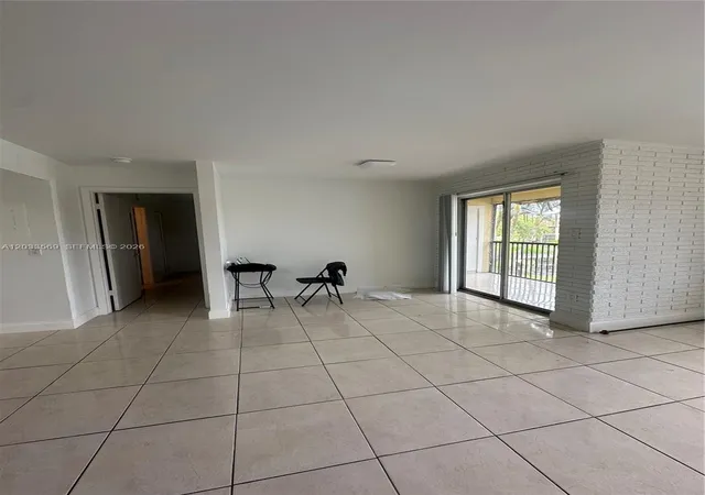 4th image of 1269 Sw 46Th Ave #2408, Pompano Beach, FL 33069 | MLS# A12033569
