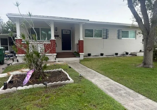 Photo 5 of Single family home for sale at 11615 SW 141st Street, Miami, FL 33176 | MLS# B26038648 | Listing updated on 2026-10-01