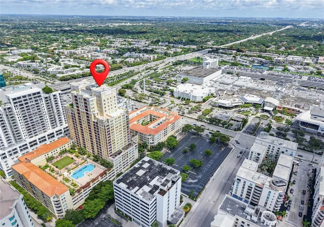 2nd image of Toscano Condominium, Miami, FL 33156