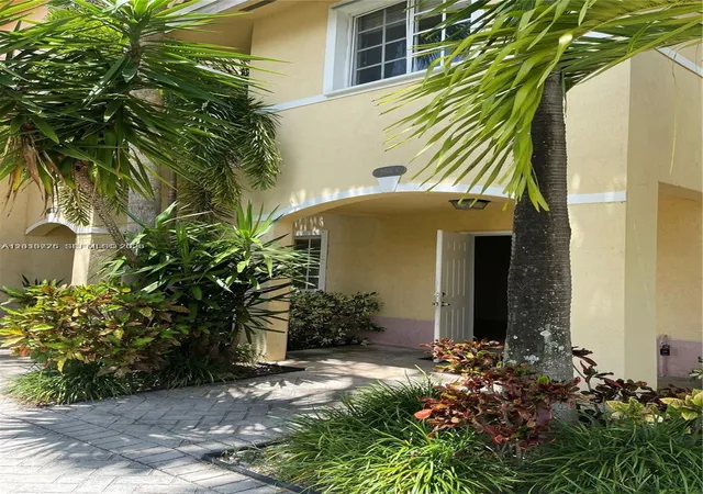 2nd image of 2066 Ne 167th St #3108, North Miami Beach, FL 33162 | MLS# A12033725