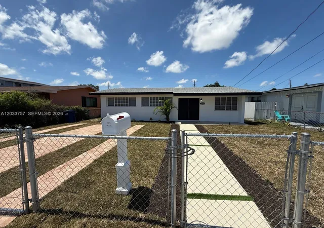 Homes for sale in Miami Gardens, FL | 1749 Nw 154th St, Miami Gardens, FL 33054 | MLS# A12033757