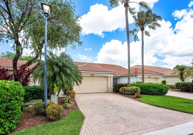 Homes for sale in Delray Beach, FL | 15458 Floral Club Rd, Delray Beach, FL 33484 | MLS# B26038756