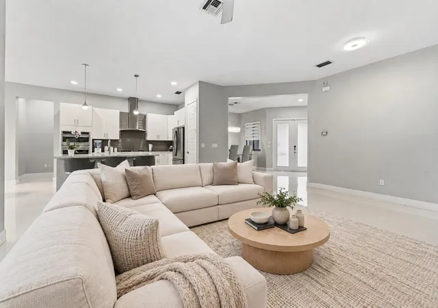 Photo 3 of Single family home for sale at 10555 Waves Way, Parkland, FL 33076 | MLS# B26038848 | Listing updated on 2026-09-28