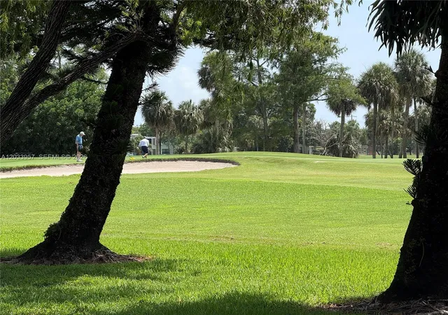 2nd image of 7797 Golf Cir Dr, Margate, FL 33063
