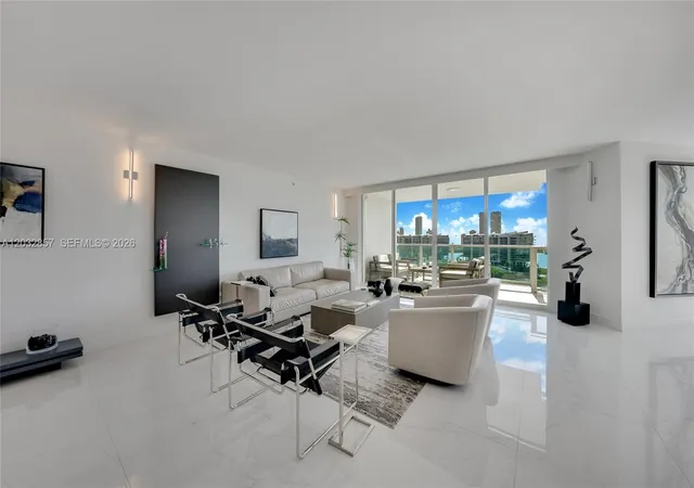 5th image of 3201 Ne 183Rd St #1806, Aventura, FL 33160 | MLS# A12032857