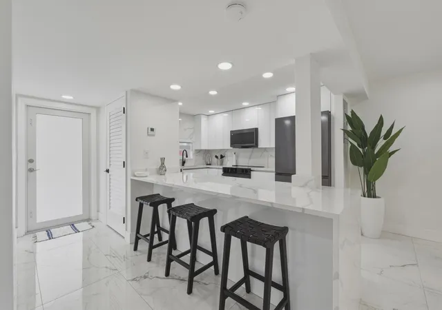 Photo 1 of Condo for sale at 9523 N Hollybrook Lake Dr #103, Pembroke Pines, FL 33025 | MLS# B26038875 | Listing updated on 2026-09-23