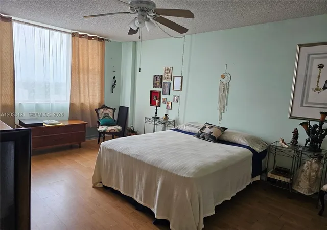 4th image of 3850 Washington St #1011, Hollywood, FL 33021 | MLS# A12033121