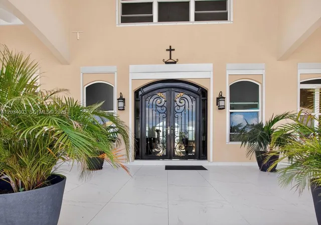 5th image of 15 Paradise Vw #Villa, West Bend, WI 53095 | MLS# A12034003