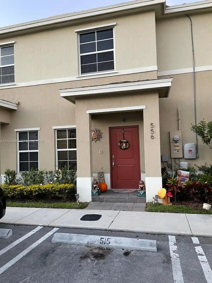 Photo 1 of Townhouse for sale at 556 Ne 5th Street, Florida City, FL 33034 | MLS# A12034443 | Listing updated on 2026-10-05