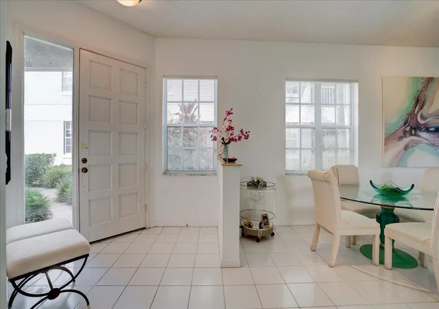Photo 3 of Condo for sale at 10256 Andover Coach Cir #G1, Lake Worth, FL 33449 | MLS# B26039181 | Listing updated on 2026-09-23