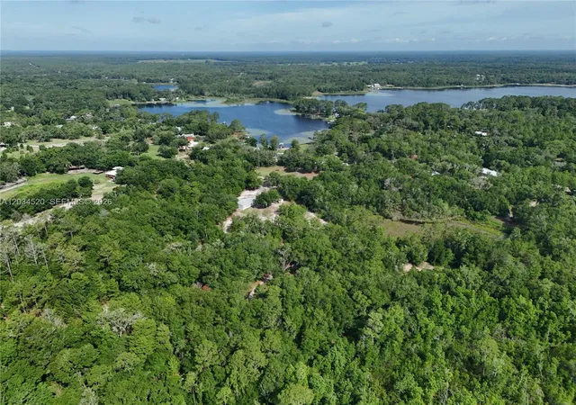 4th image of 141 Strawberry St, Pomona Park, FL 32181 | MLS# A12034520
