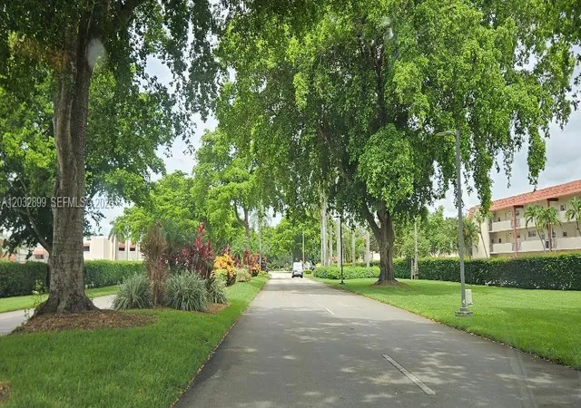 1st image of 9823 S Hollybrook Lake Dr #310, Pembroke Pines, FL 33025 | MLS# A12032899