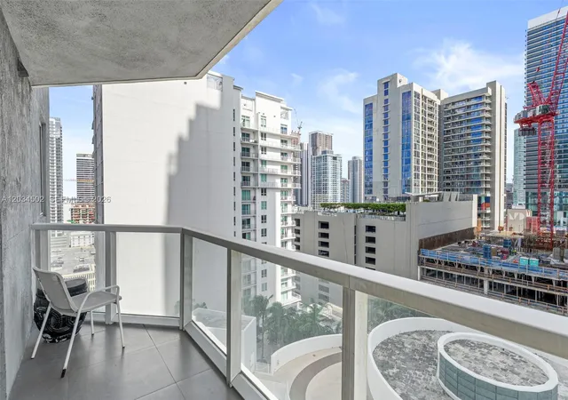 2nd image of Vizcayne South Tower, Miami, FL 33132