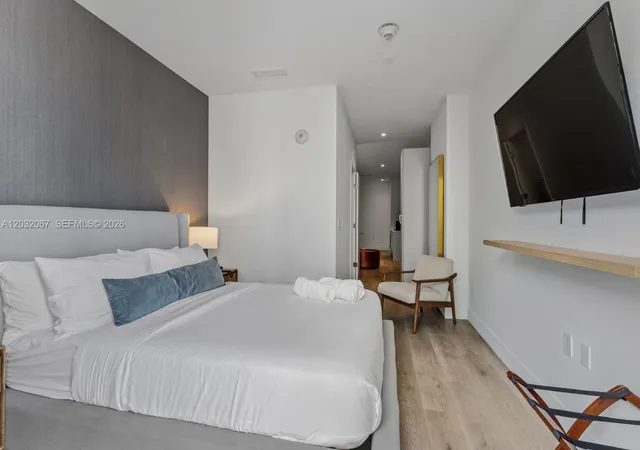 Homes for sale in Miami, FL | 239 Sw 9Th St #301, Miami, FL 33130 | MLS# A12032067