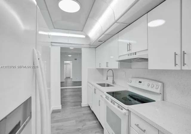 2nd image of 3821 Environ Blvd #403, Lauderhill, FL 33319 | MLS# A12033705