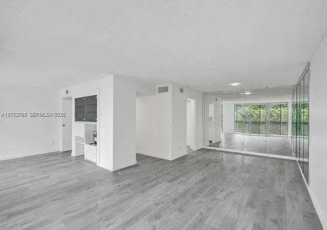 44th image of 3821 Environ Blvd #403, Lauderhill, FL 33319 | MLS# A12033705