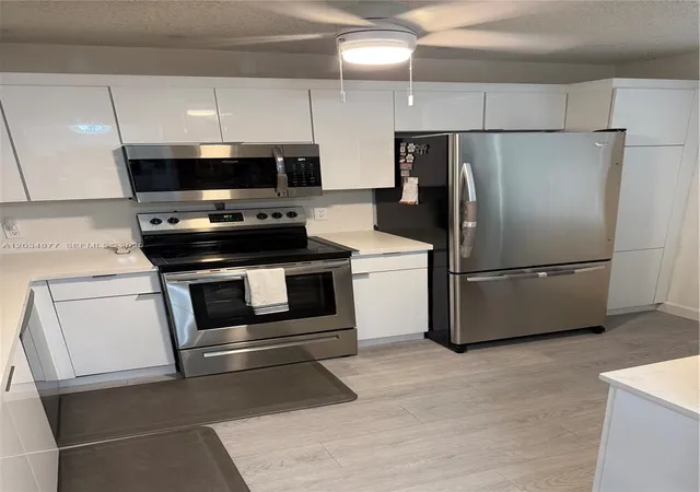 Homes for sale in Sunrise, FL | 10312 Nw 24Th Pl #106, Sunrise, FL 33322 | MLS# A12034877