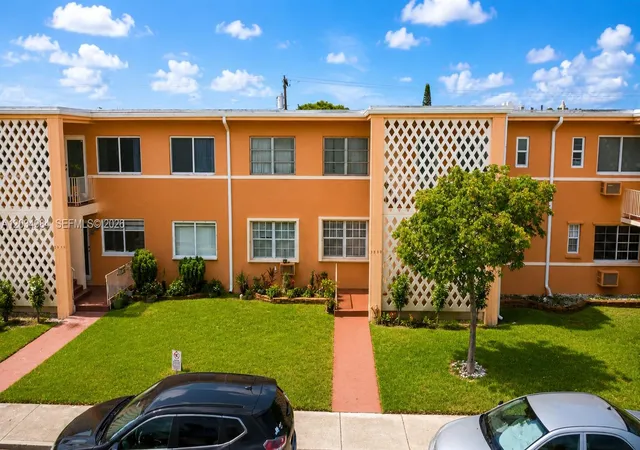 1st image of 3550 Sw 9Th Ter #8B, Miami, FL 33135 | MLS# A12034984