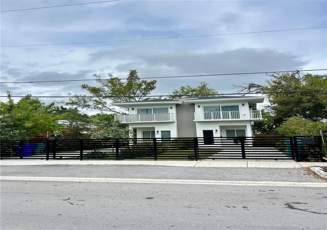 Homes for sale in Miami, FL | 37 Nw 70Th St, Miami, FL 33150 | MLS# A12035174