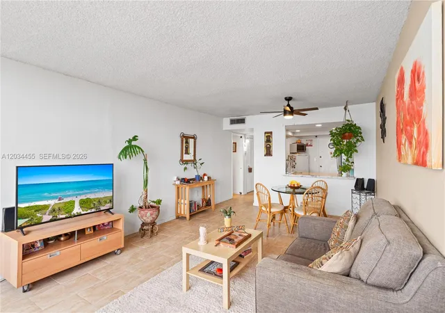 5th image of 1301 Ne Miami Gardens Dr #1124W, Miami, FL 33179 | MLS# A12034455