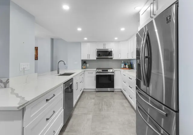 Photo 3 of Condo for sale at 1150 Hillsboro Mile #905, Hillsboro Beach, FL 33062 | MLS# B26039636 | Listing updated on 2026-10-01