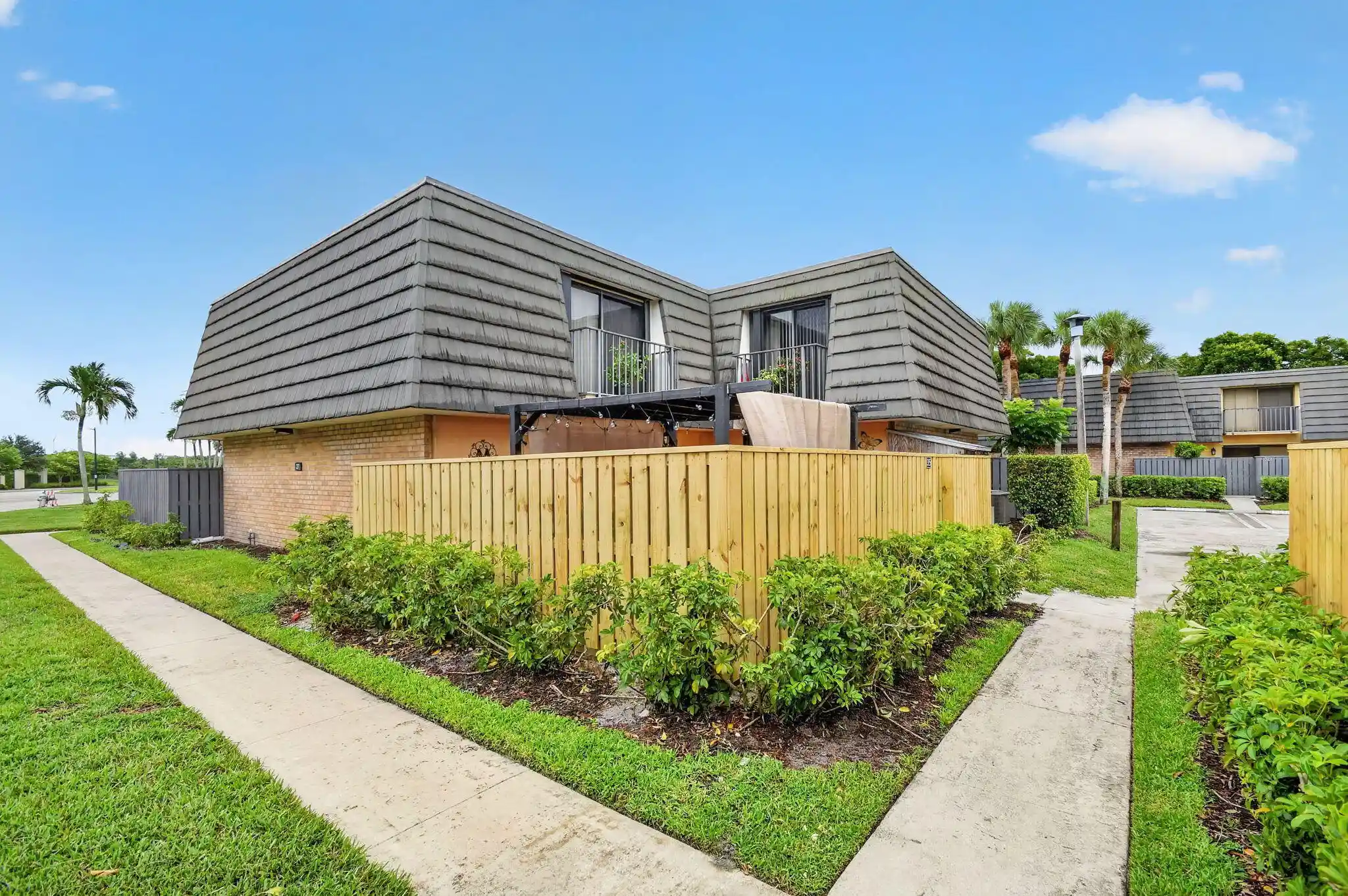 Photo 1 of Townhouse for sale at 315 3rd Way, West Palm Beach, FL 33407 | MLS# B26039649 | Listing updated on 2026-10-27