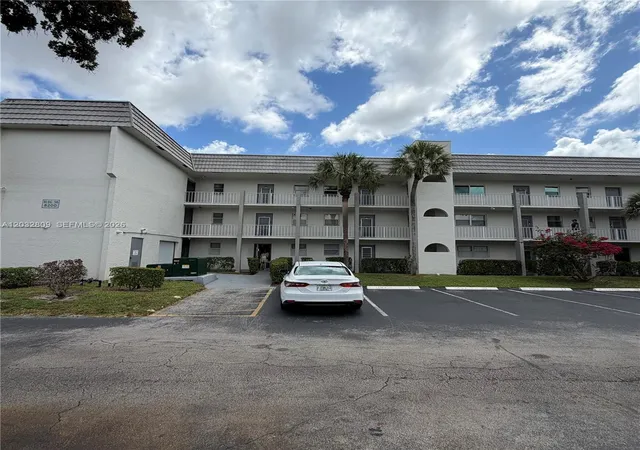 2nd image of 8200 Sunrise Lakes Blvd #308, Sunrise, FL 33322 | MLS# A12032809