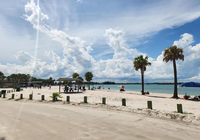 22nd image of 914 N 13th N St, Fort Pierce, FL 34950 | MLS# B26039701