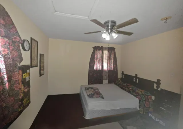 5th image of 914 N 13th N St, Fort Pierce, FL 34950 | MLS# B26039701