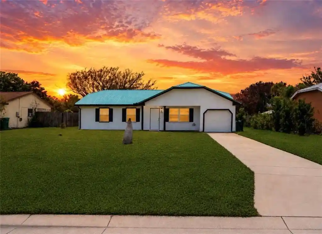 Photo 1 of Single family home for sale at 1918 Se W Dunbrooke Cir, Port Saint Lucie, FL 34952 | MLS# B26039768 | Listing updated on 2026-09-23