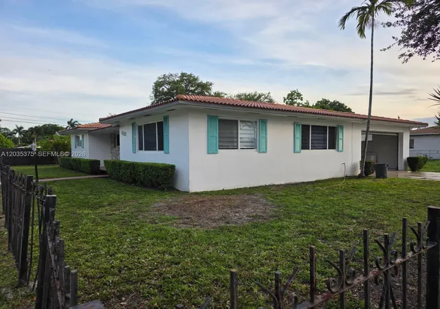 3rd image of 4990 Nw 31St Ave, Miami, FL 33142 | MLS# A12035375