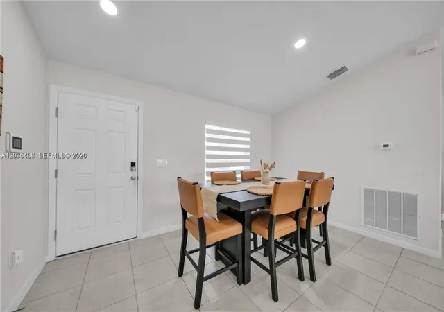 Homes for sale in Cape Coral, FL | 1105 Nw 24Th Pl, Cape Coral, FL 33993 | MLS# A12035438