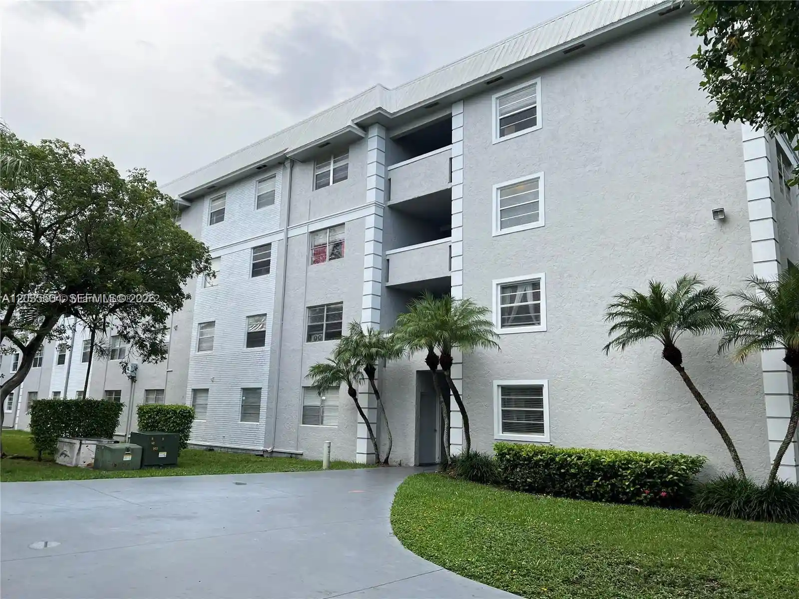 Condo for sale at 17255 SW 95th Avenue #249, Palmetto Bay, FL 33157 | MLS# A12035504
