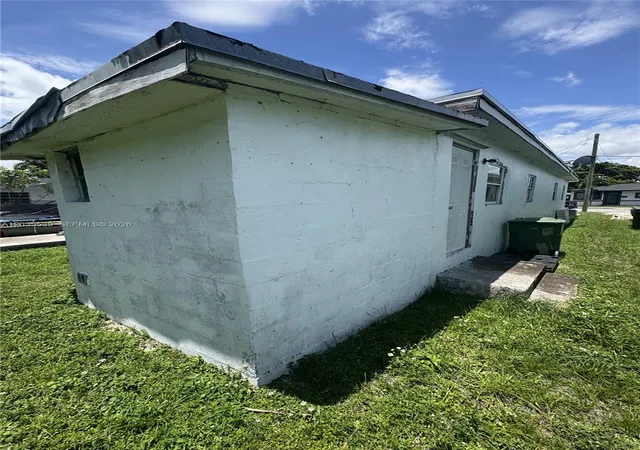 10th image of 2125 W 5th Ave, Hialeah, FL 33010 | MLS# A12035539
