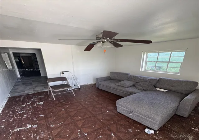 2nd image of 2125 W 5th Ave, Hialeah, FL 33010 | MLS# A12035539