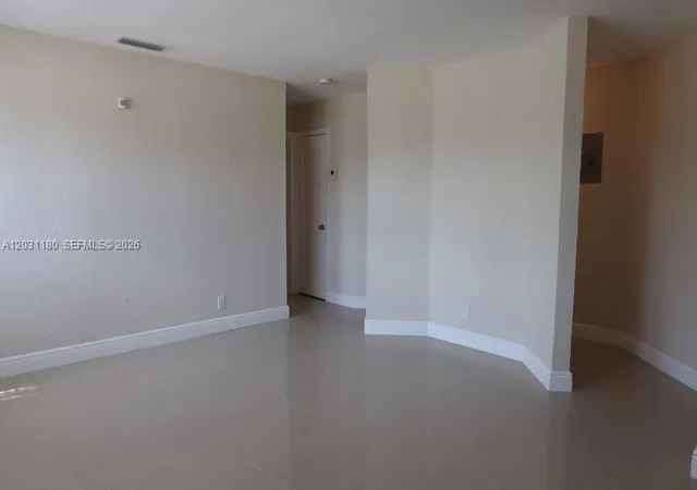 4th image of 1861 Nw 59Th Wy, Sunrise, FL 33313 | MLS# A12031180