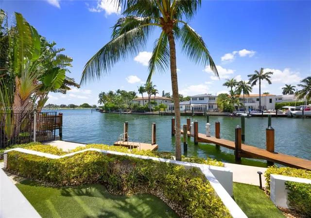 3rd image of 9400 W Bay Harbor, Bay Harbor Islands, FL 33154