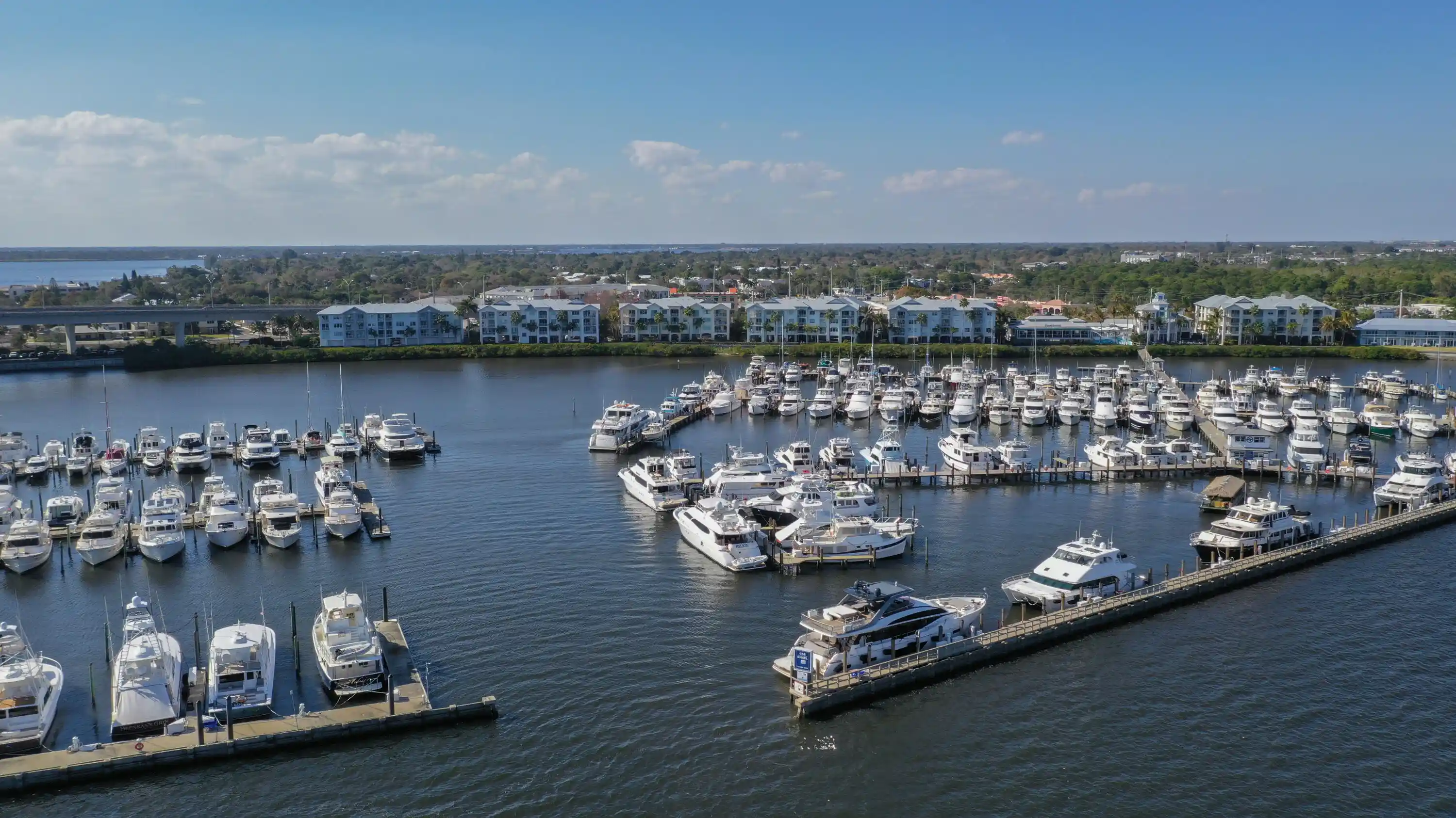 Listing Photo 1 - Condo for sale in 975 Nw Flagler Ave located at 975 Nw Flagler Ave, Stuart, FL 34994 - Unit #206