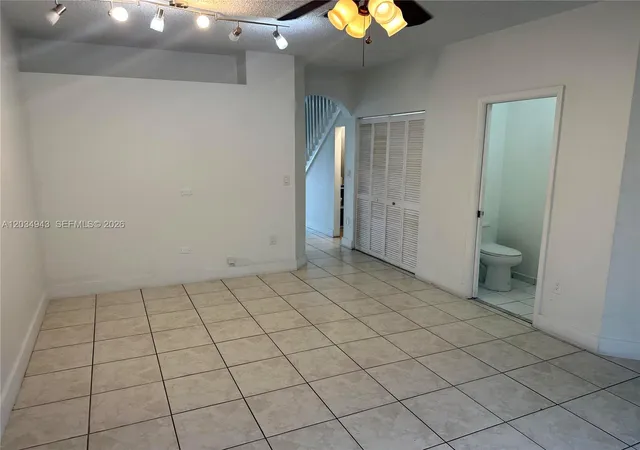 2nd image of 2306 Se 23rd Ave, Homestead, FL 33035 | MLS# A12034943