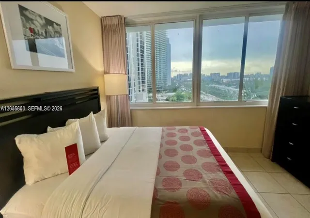 3rd image of 19201 Collins Ave #942, Sunny Isles Beach, FL 33160 | MLS# A12035803