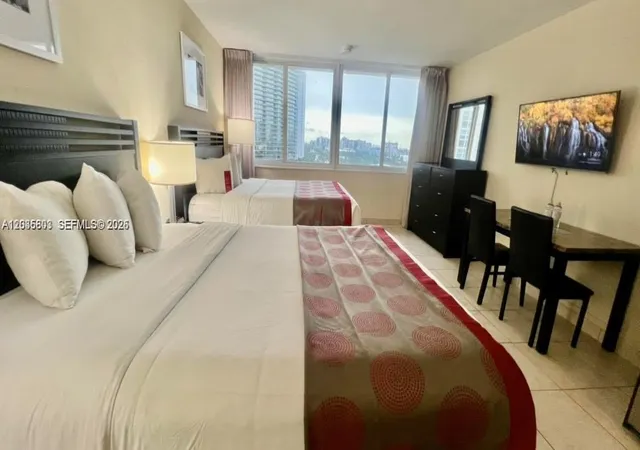 5th image of 19201 Collins Ave #942, Sunny Isles Beach, FL 33160 | MLS# A12035803