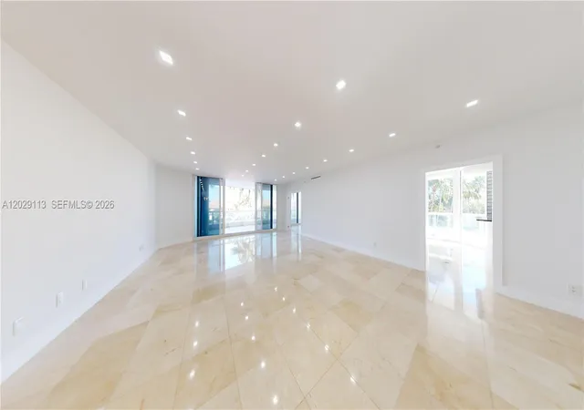 4th image of 21050 Ne 38Th Ave #305, Aventura, FL 33180 | MLS# A12029113