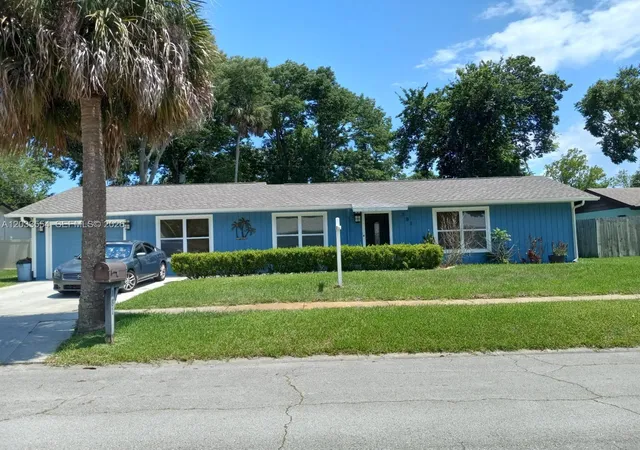 Homes for sale in Daytona Beach, FL | 781 Little Pine Dr, Daytona Beach, FL 32119 | MLS# A12033554